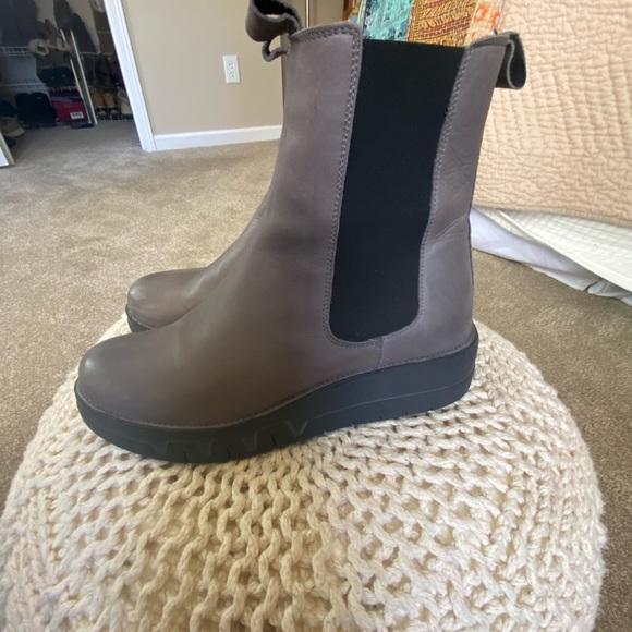 Miz Mooz Shoes - Miz Mooz brand new